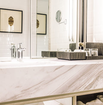 Modern bathroom vanity